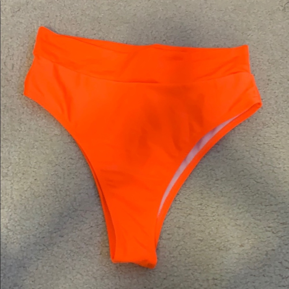 Bathing suit bottoms